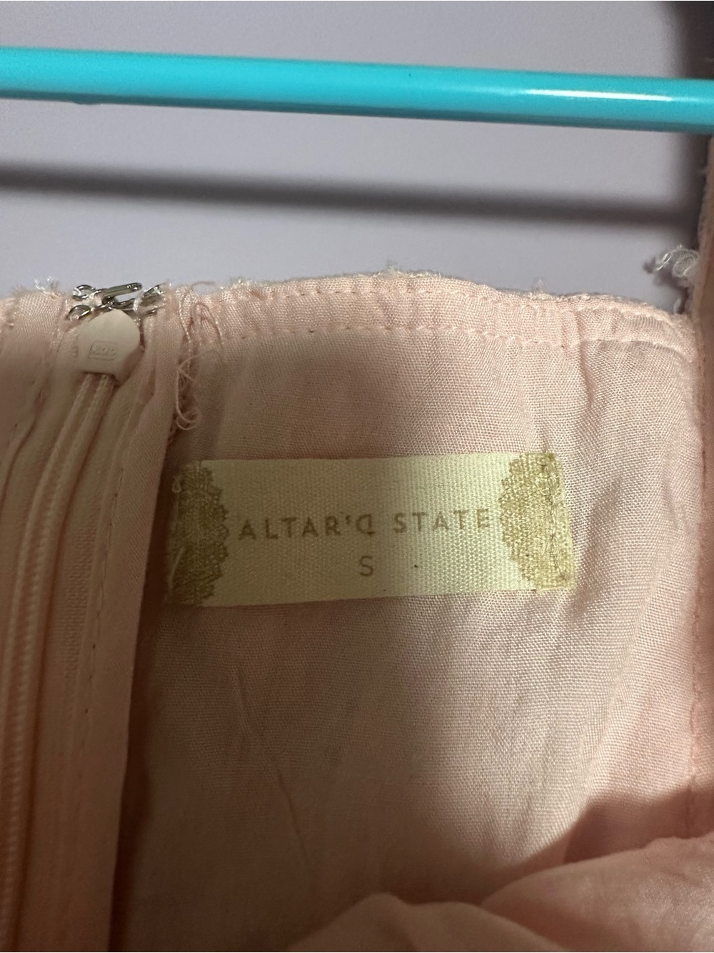 NWT Altar’d state Jaelyn eyelet lace puff sleeve coquette dress blush pink S - Picture 6 of 10